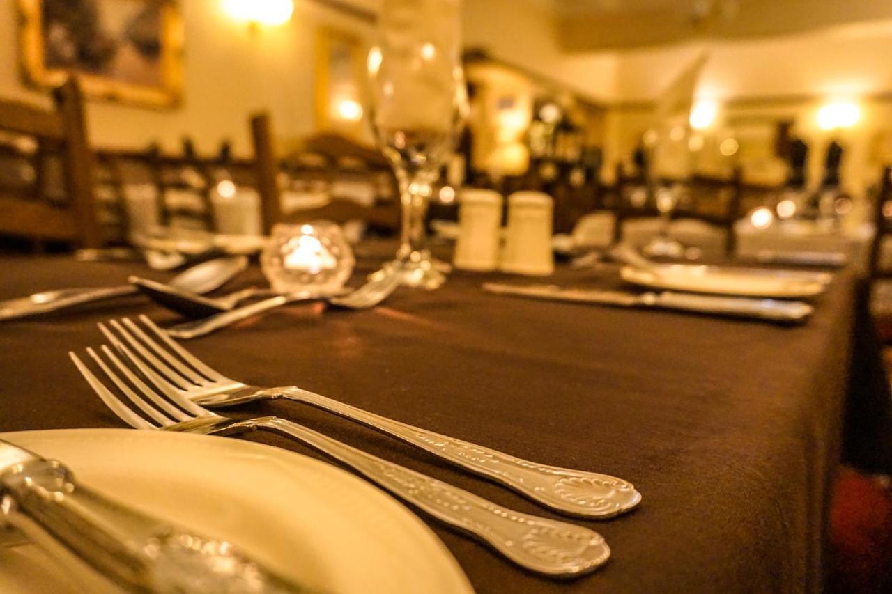 Manor House Hotel, 코커머스 외부 사진